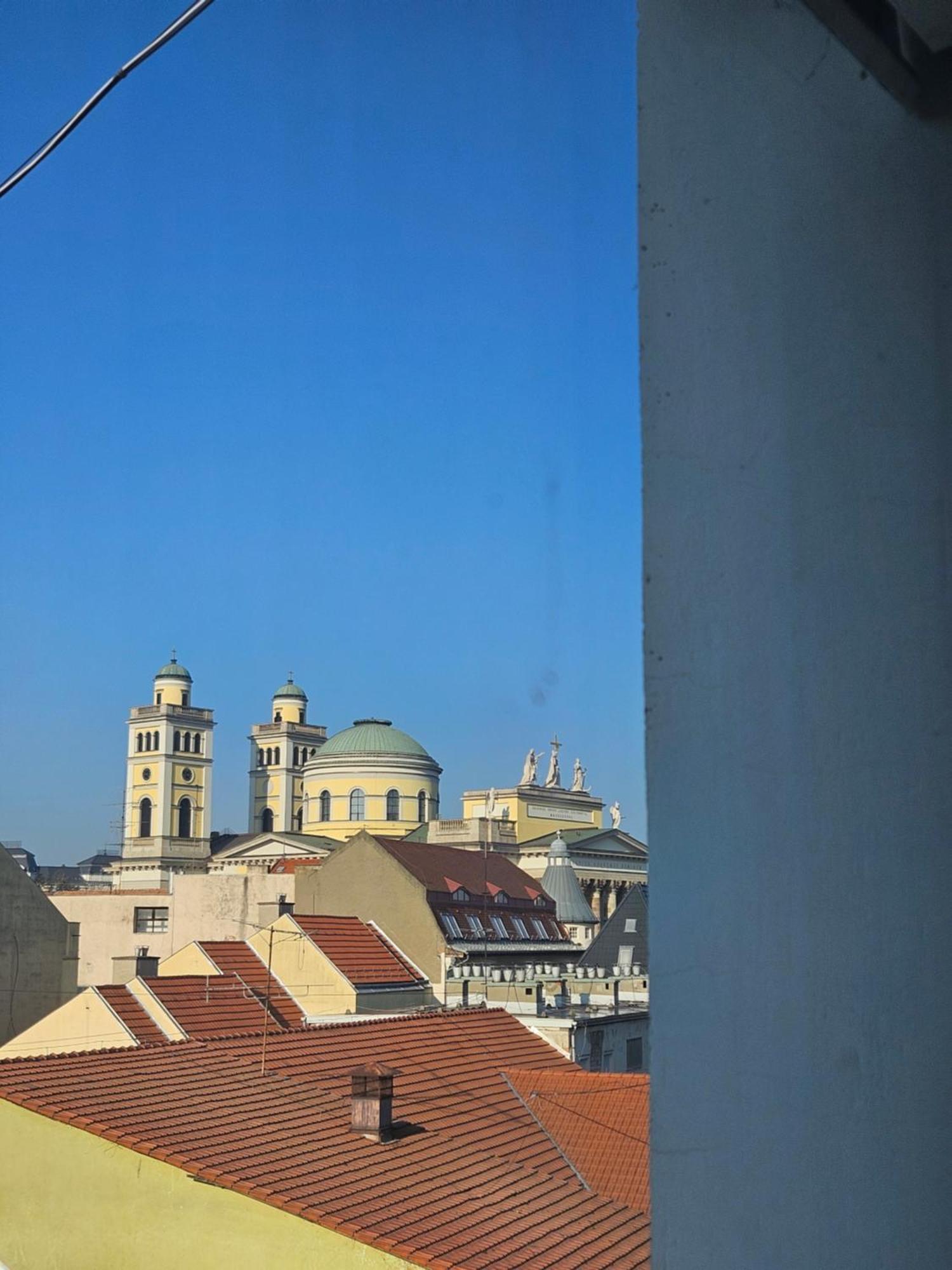 Hellowine Apartman II Έγκερ Εξωτερικό φωτογραφία